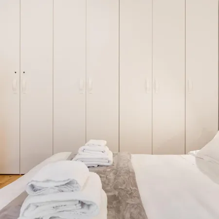 Regina24 Luxury - Elegante A Porta Venezia, 5 Min Dalla Metro * Milano