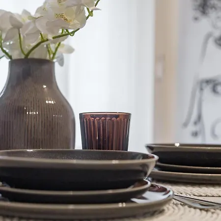 Regina24 Luxury - Elegante A Porta Venezia, 5 Min Dalla Metro Appartamento *