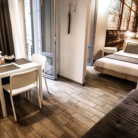 Apartahotel Meneghino Milán