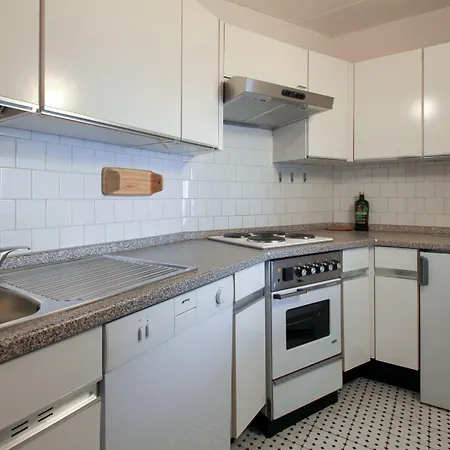 Vip's Ξενοδοχείο *