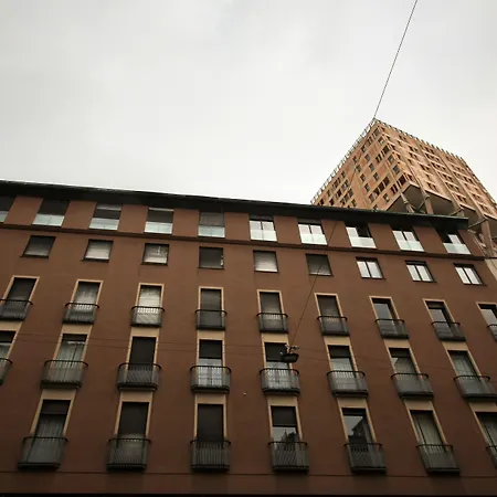 فندق Vip's ميلان