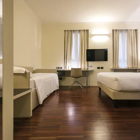 43 Station Hotel Milán