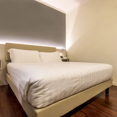 43号车站酒店 3*