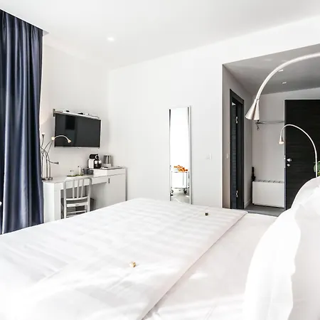 Made To Measure Business 4*