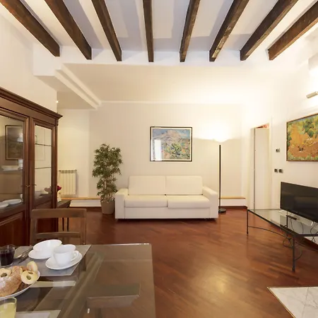 Retreats Porta Venezia Apartament *