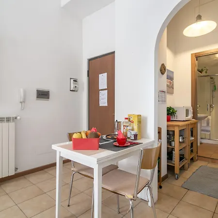 Spazio Isola- Free Wifi *