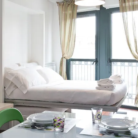 Italianway Easy - Naviglio Pavese 20 * Милан