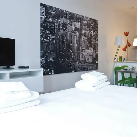 Italianway Easy - Naviglio Pavese 20 Апартаменты *