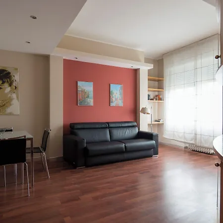Italianway Easy - Gian Galeazzo 7 Apartman *