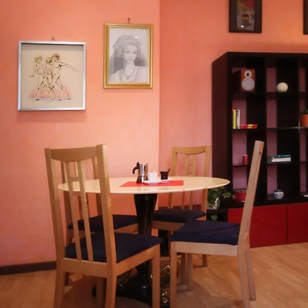 Apartment Colorful Porta Romana