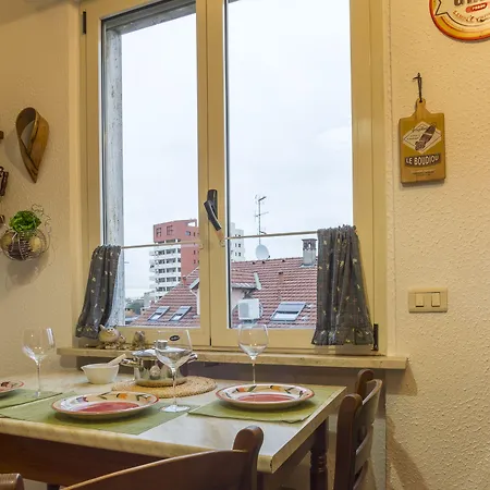Joivy Warm Family Flat For 4 With Terrace In מילאנו