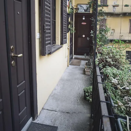 Italianway Easy - Giulio 17 *