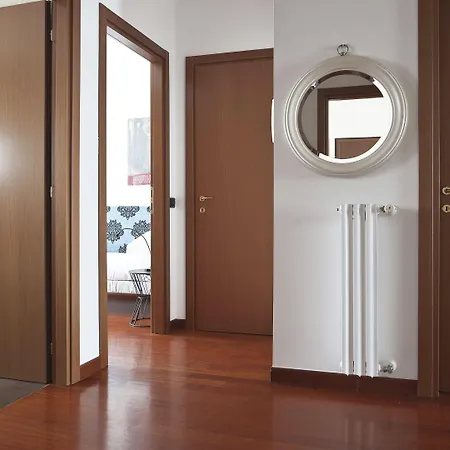 Italianway Comfort - Zanella 10 * Milaan