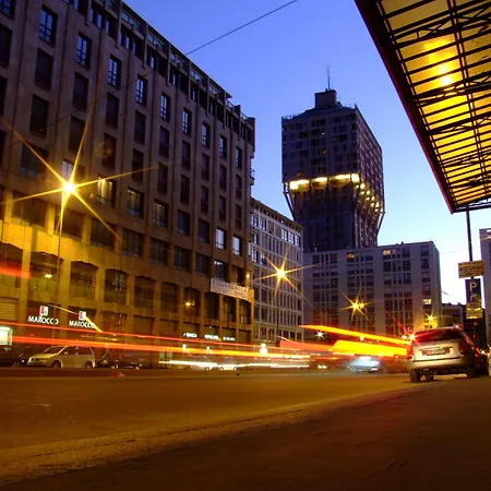 15 クインディチ バイ セレンディピティ ルーム