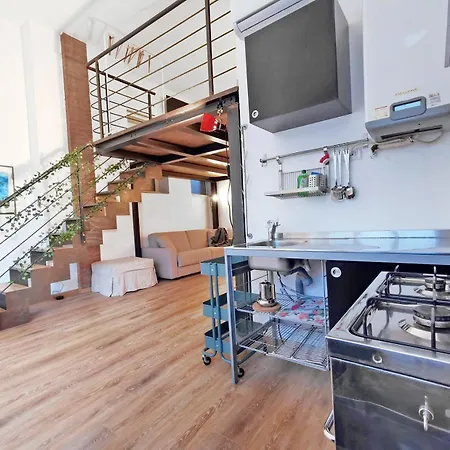 Likehome - Via Scaldasole Loft Lejlighed *