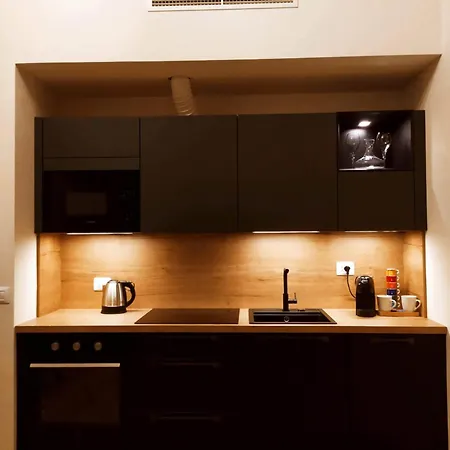 Nuovo Loft Con Terrazza, M2, Navigli, Ieo, Humanitas, Assago Skating Arena * Milán