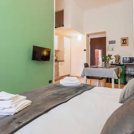 דירה Deluxe Studio, Wi-fi, Self Check-in, Air Condition