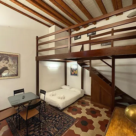 Guesthost - Arco Della Pace * Milaan