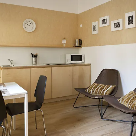 Italianway Easy - Caretto * Milán