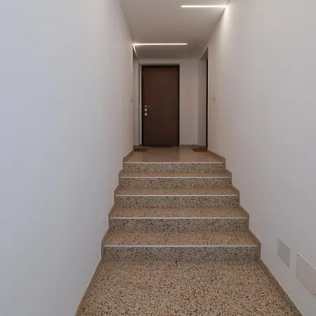 Primopiano - Jenner Lejlighed Milano