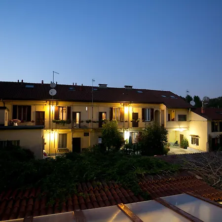 Versoverde Alzaia Naviglio Grande Отель