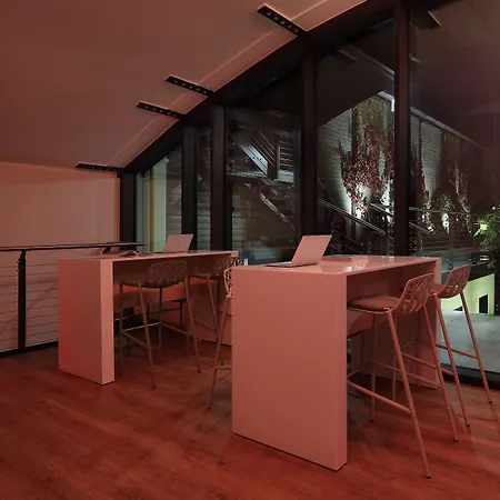 فندق Versoverde Alzaia Naviglio Grande 4*