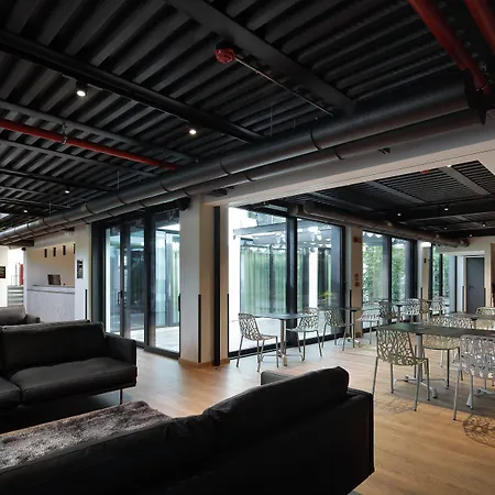 Versoverde Alzaia Naviglio Grande ホテル ミラノ