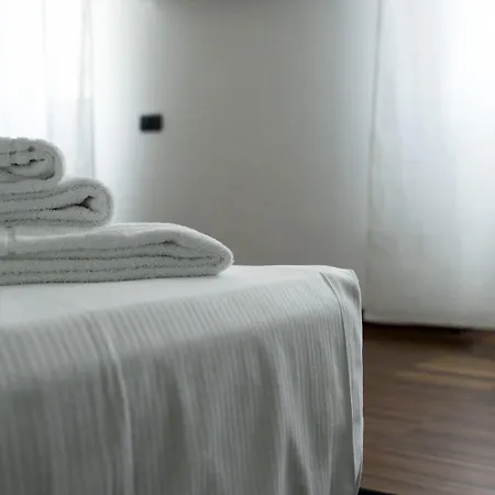 Italianway Easy - Giovanni Pastorelli 4 * Milano