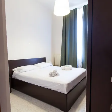 Italianway Easy - Villoresi 16 Mediolan