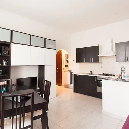 Italianway Easy - Villoresi 16 Daire