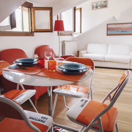 Italianway-vivaio Appartement