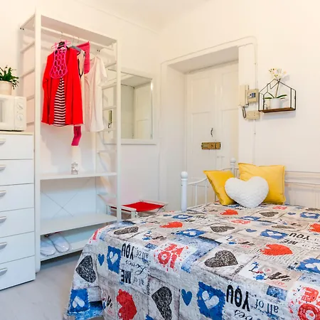 克蒙达白色一室公寓 * 米兰