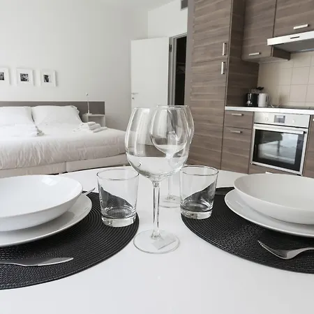Italianway Easy - Poma Appartement