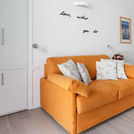 Italianway Comfort - Bligny 19a Glicine * מילאנו