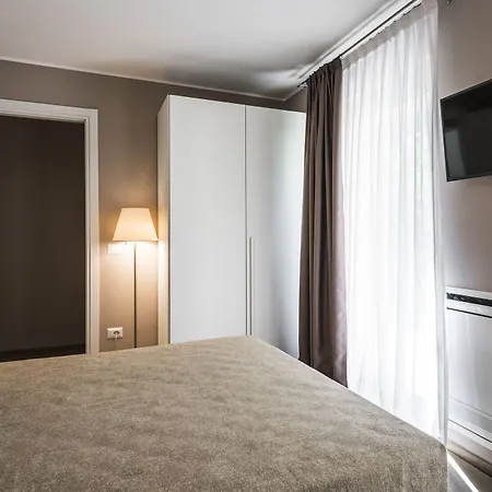 Myplace Corso 11