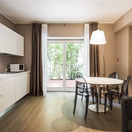 Myplace Corso 11 *
