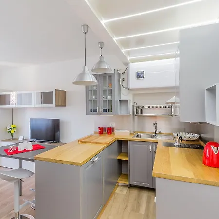 Daire Alessia's Flat - Sarpi 2