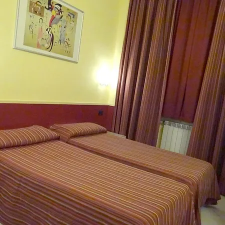 Parma 2* Milán
