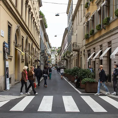 Ah - Fashion District 4* Milano