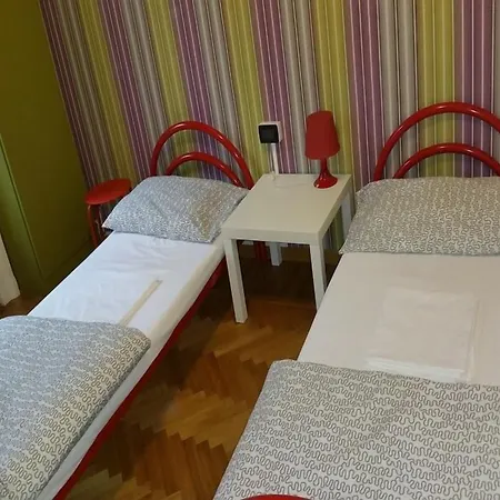 Lumiere Hostel Milan