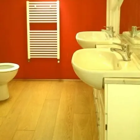 Lumiere Hostel *