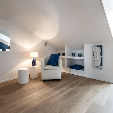Easyhomes - Brera Luxury