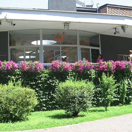 Aig Piero Rotta Hostel Milan