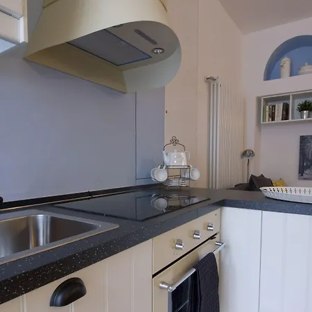 Italianway Easy - Lambro 12 Apartment