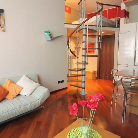 Italianway-s.m. Fontana Apartment *