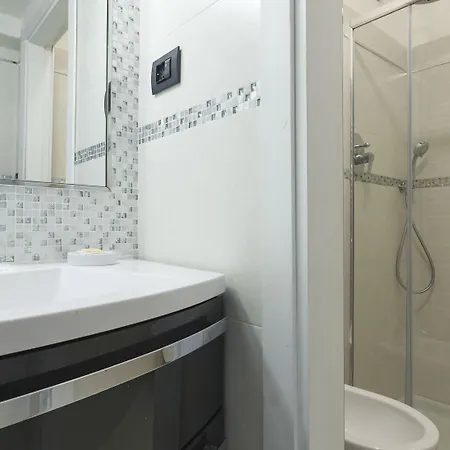 Italianway Easy - Lambertenghi 3 Daire