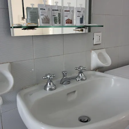 Italianway Easy - Piacenza 9 *