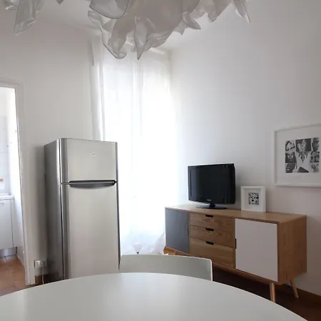 Daire Italianway Easy - Piacenza 9 *