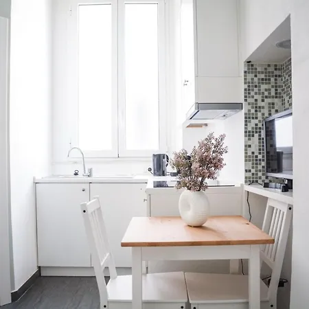 شقة Monolocale In Via Cadore 2 - Duomo ميلان