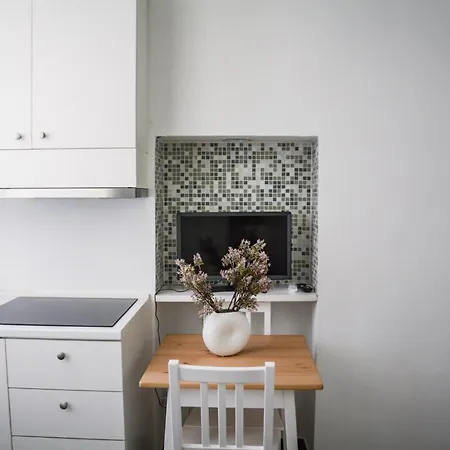 Apartamento Monolocale In Via Cadore 2 - Duomo Milán